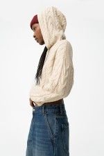 Jersey punto trenzado con capucha