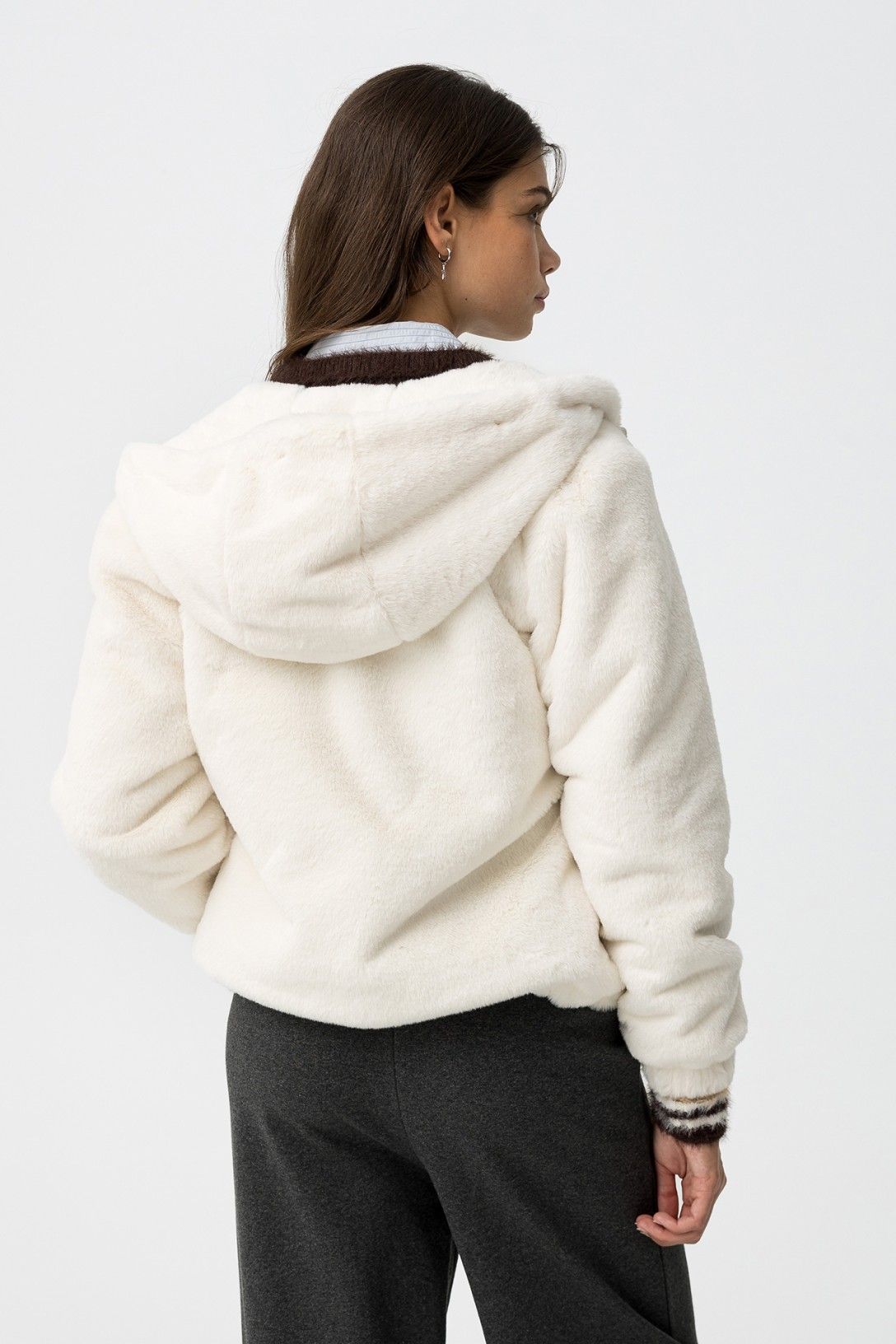 Abrigo  de pelo sintético