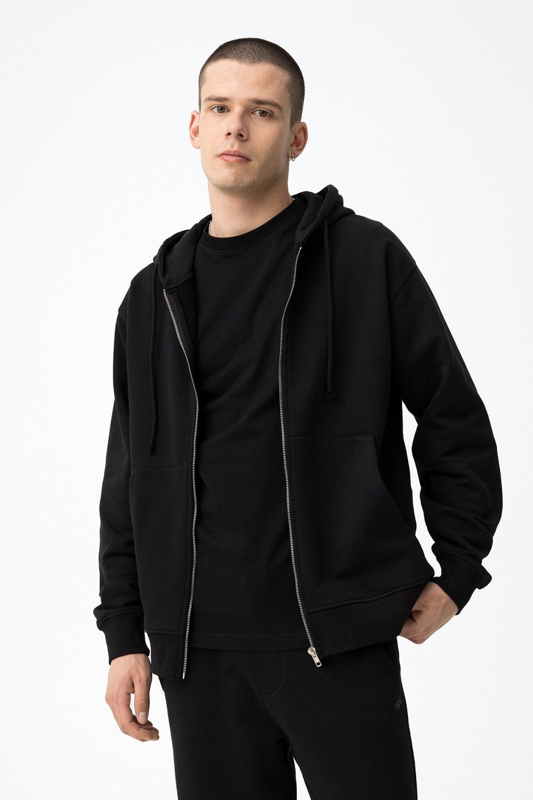 Sudadera  Corte Regular  Capucha