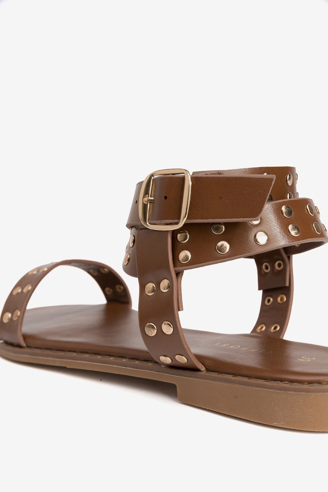 Sandalia  Marrón Tachuelas