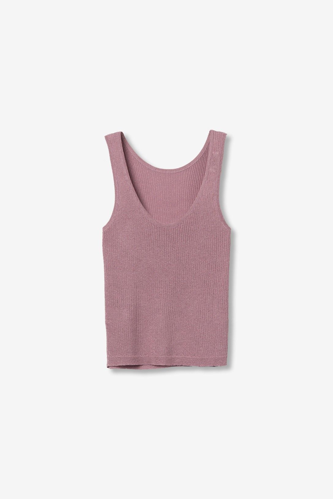 Top de punto canalé con brillo y escote redondo.