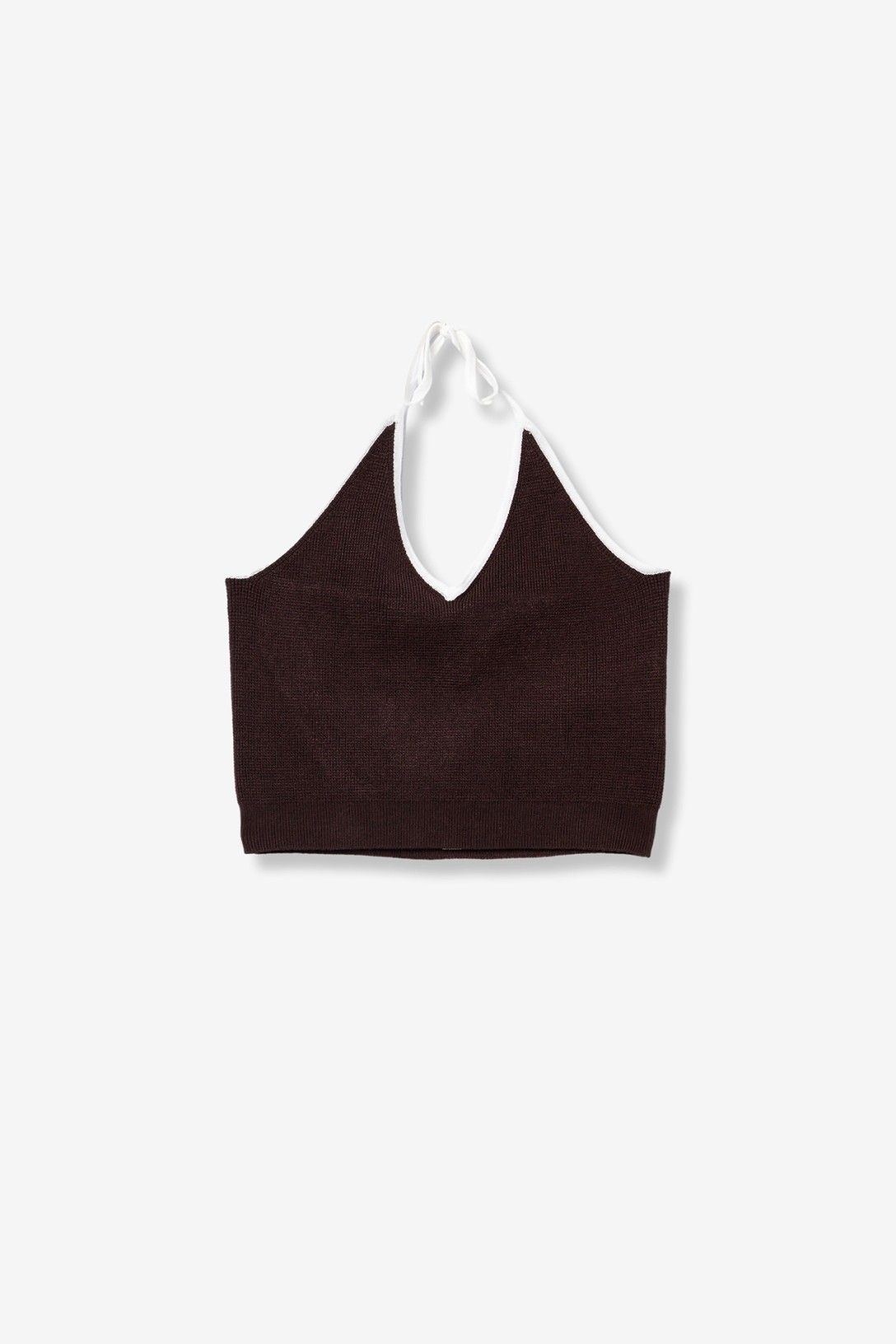 Top de punto con contraste.