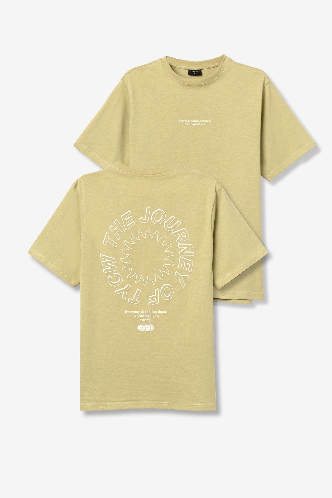 Camiseta estampa Minimal manga corta.