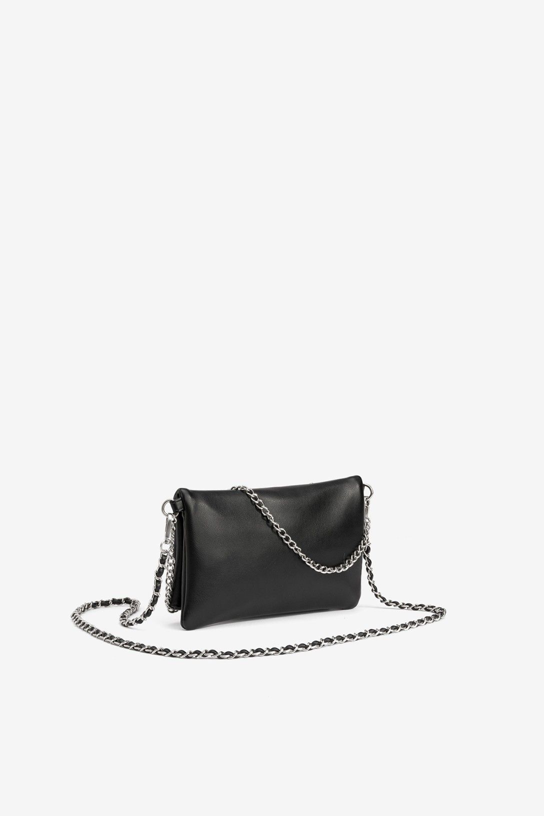 Bolso sobre con apliques de estrellas, negro