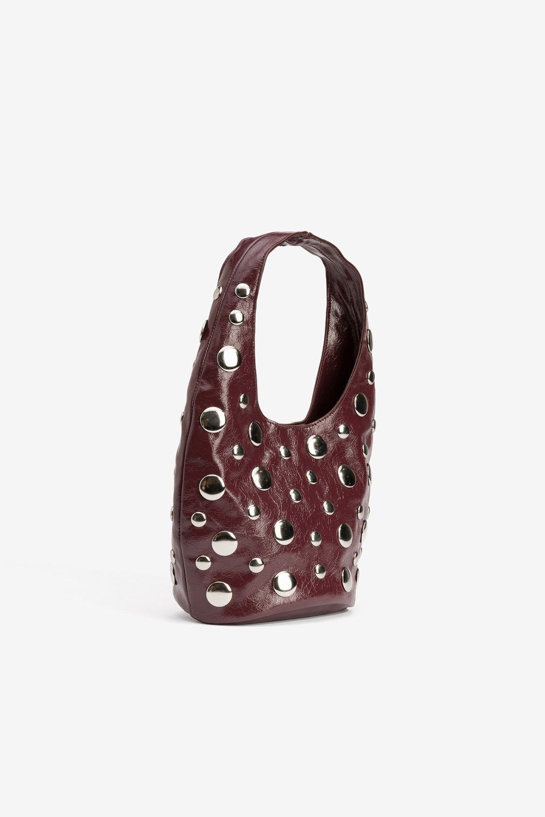 Bolso tachuelas burdeos