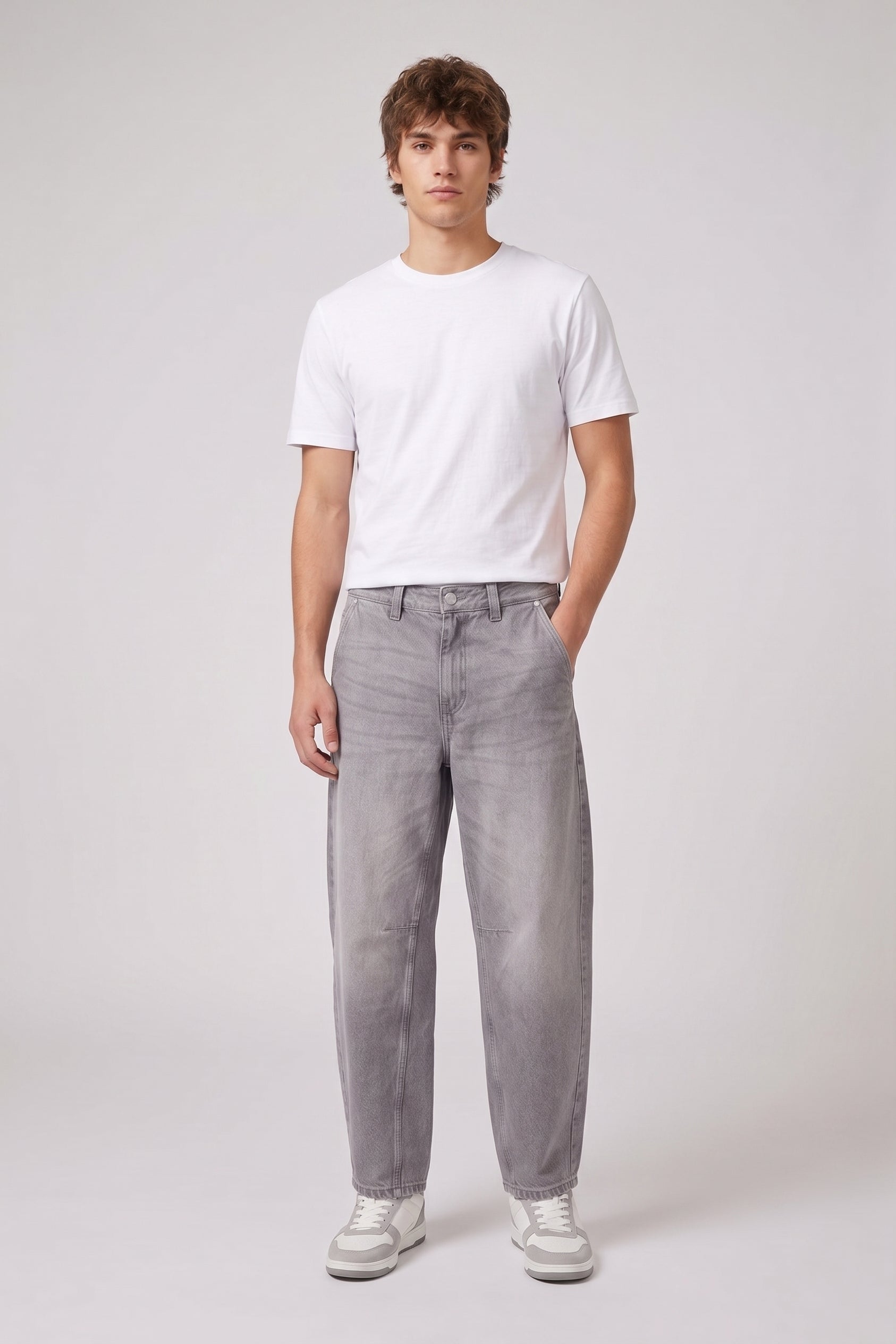 Pantalón vaquero corte balloon fit, gris lavado,  chico.