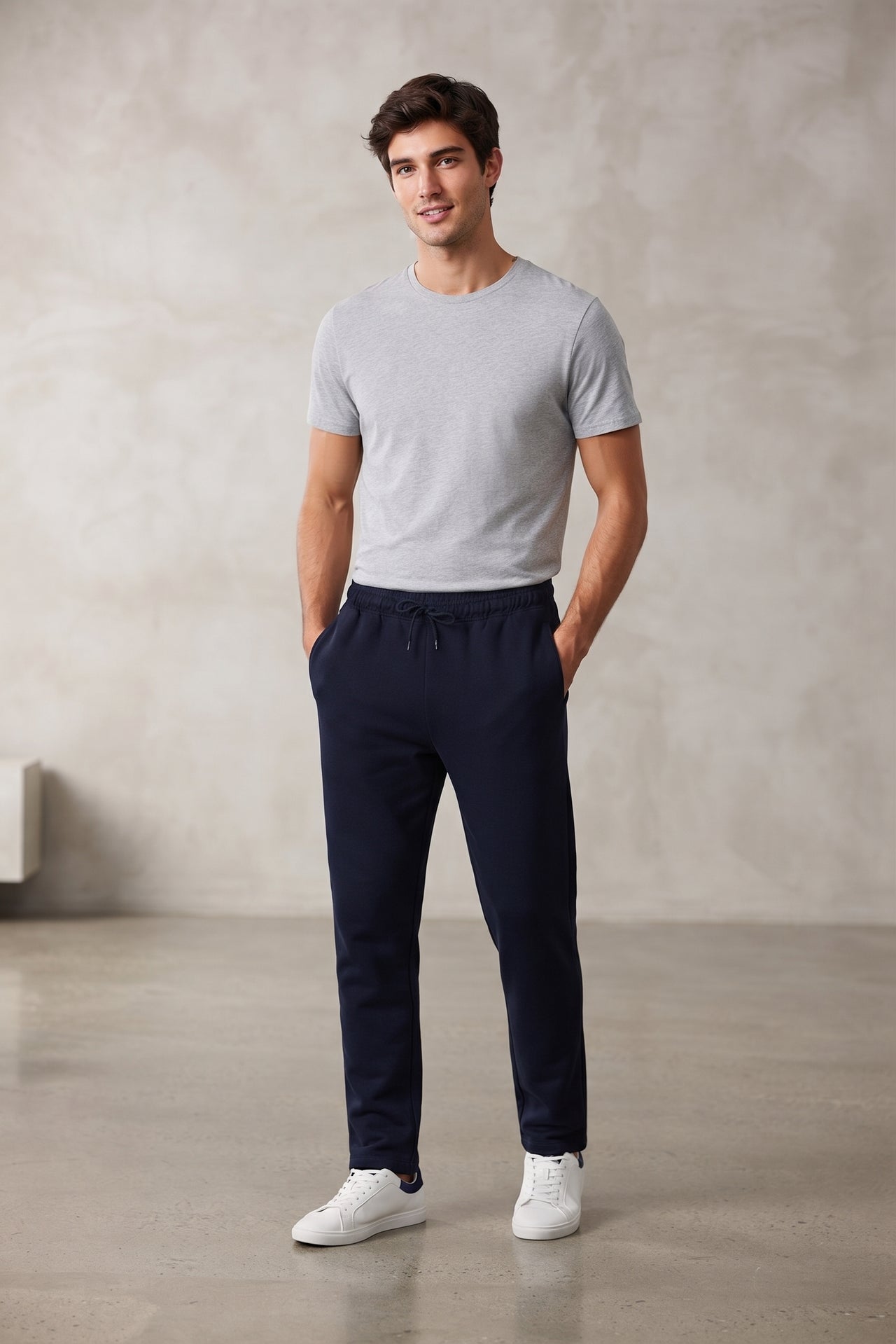 Pantalón jogger azul , chico.