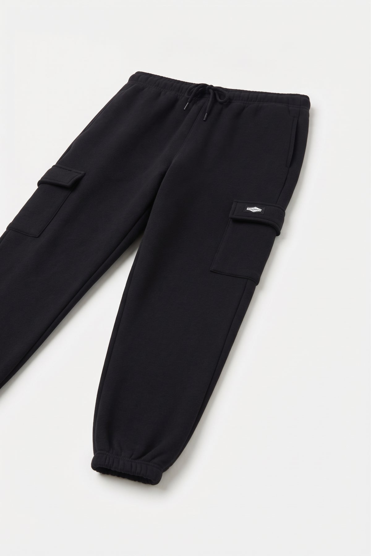 Pantalón cargo negro
