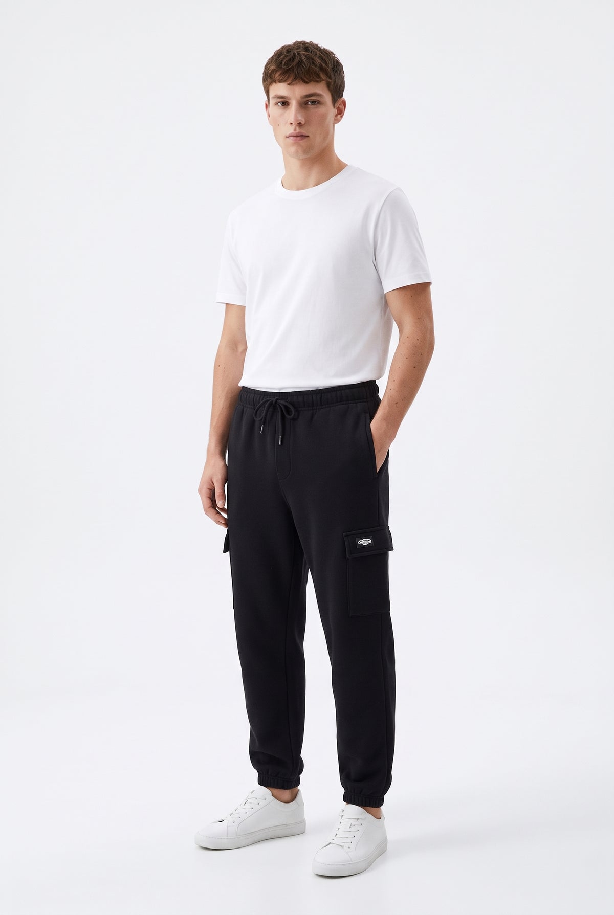 Pantalón cargo negro