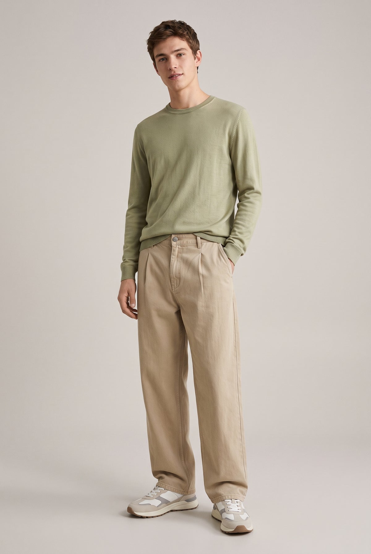 Pantalón chino beige
