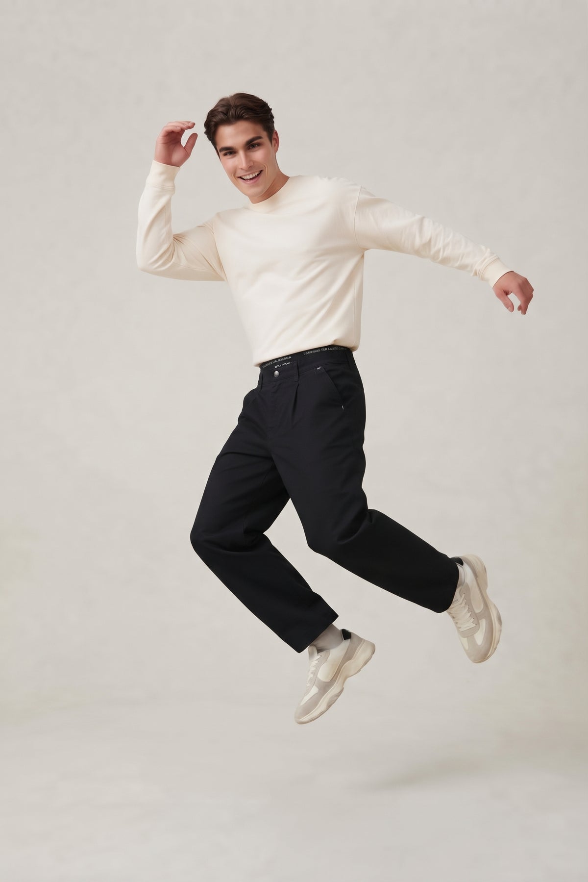 Pantalón chino negro