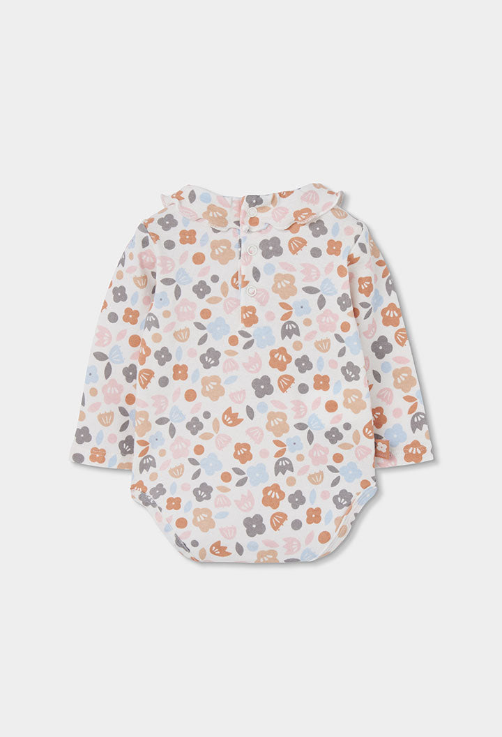 Conjunto punto de bebé niña
