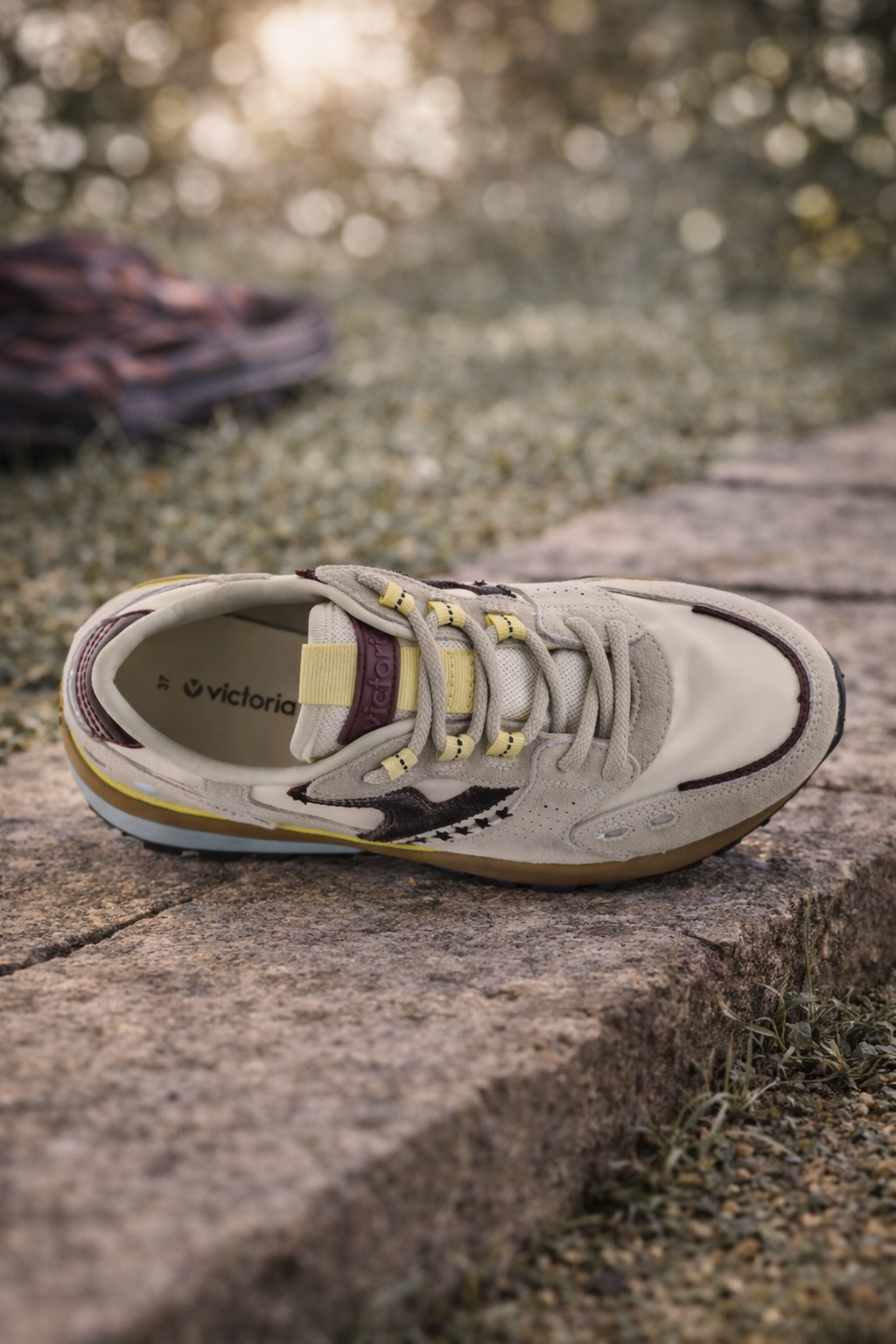 Zapatilla Victoria Beige