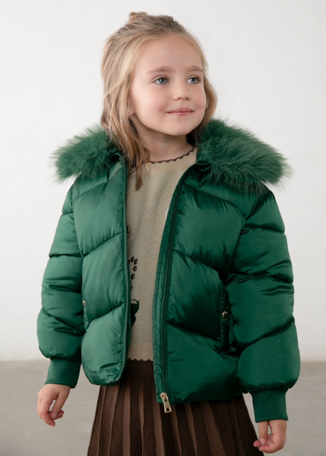 Chaquetón verde con cuello pelo sintético, niña.