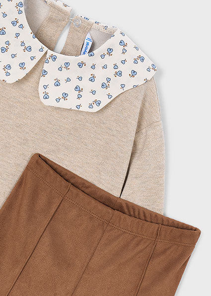 Conjunto leggings antelina y sudadera  cuello y bajo de camisa niña.