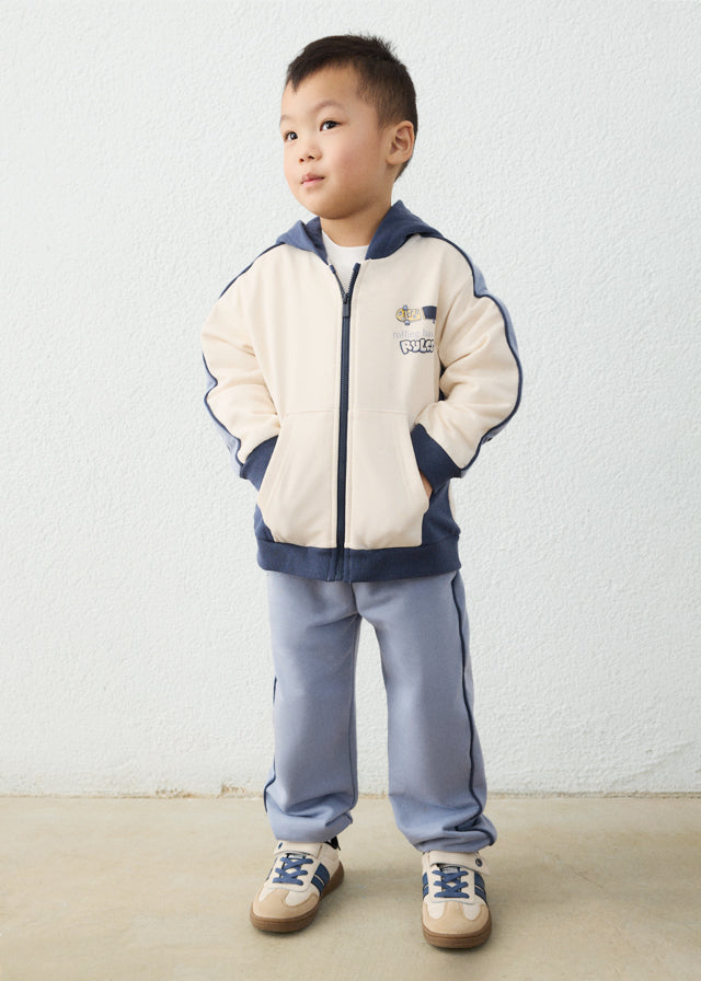 Chandal sudadera y 2 pantalones skate