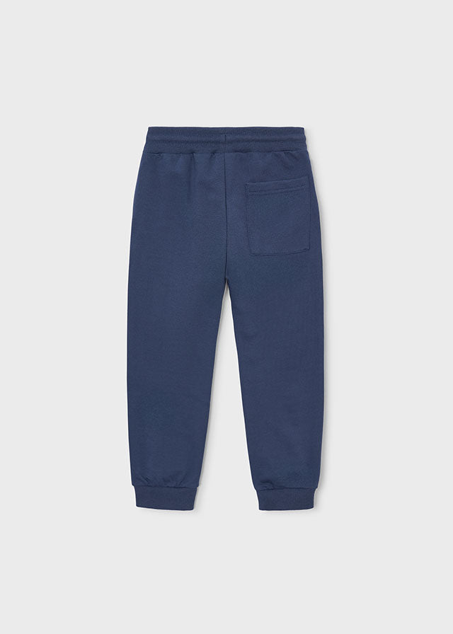 Chandal sudadera y 2 pantalones skate
