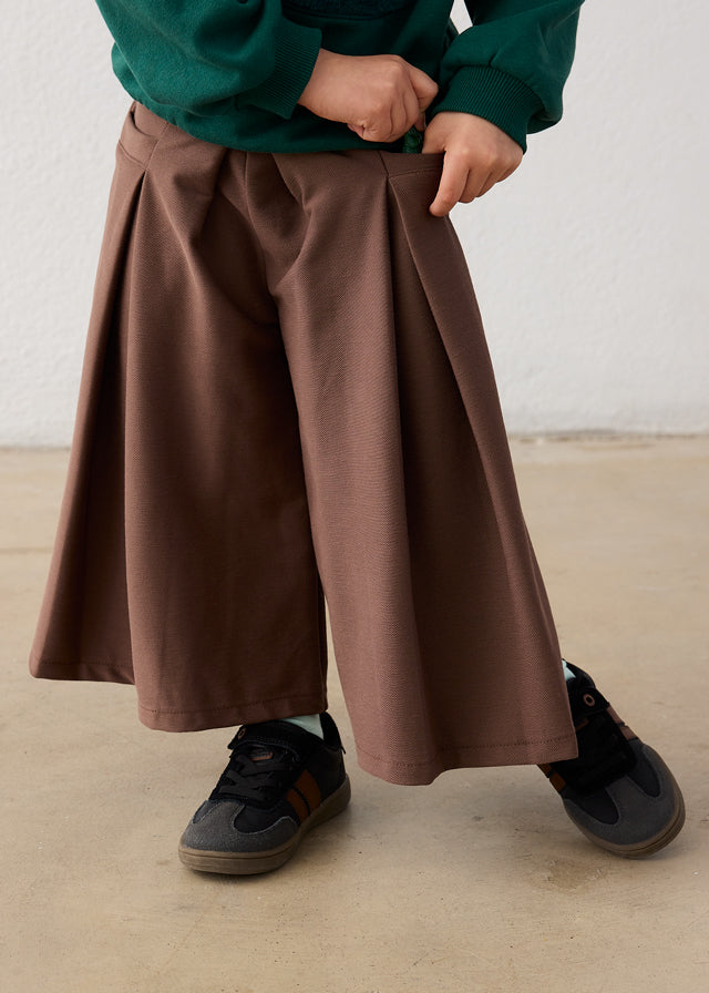 Falda pantalón ancho culotte y detalle de hebilla, niña.