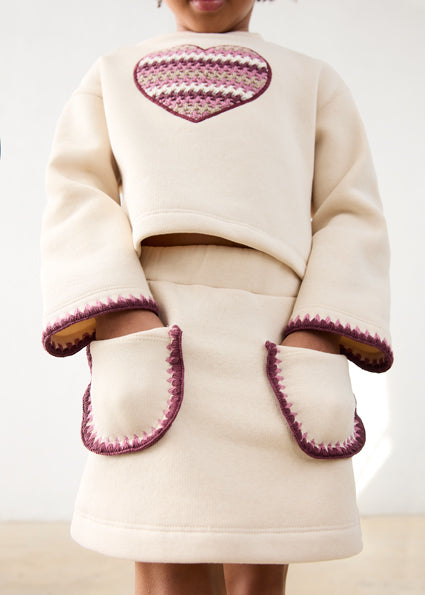 Conjunto falda felpa corazón