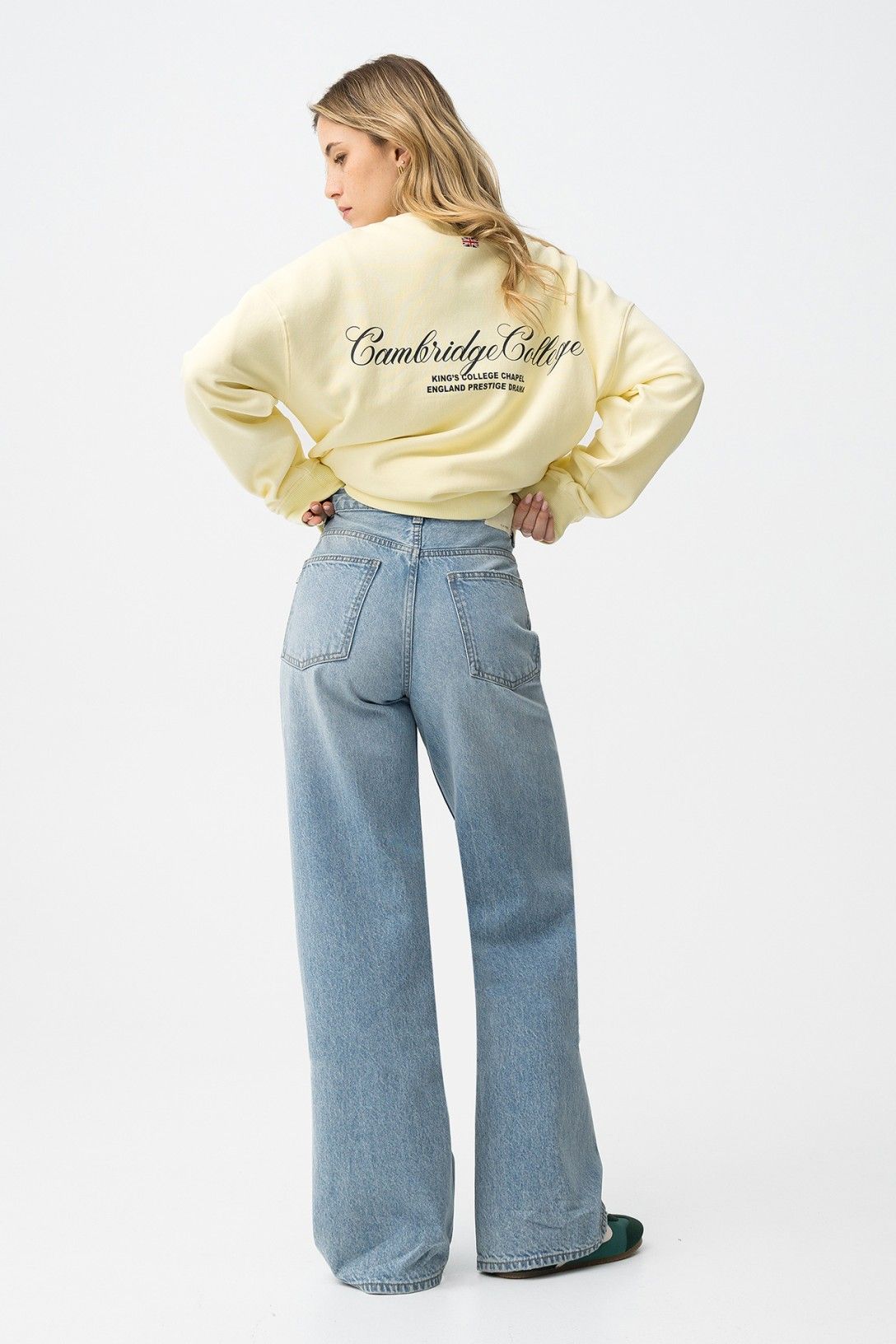 Pantalón vaquero chica claro