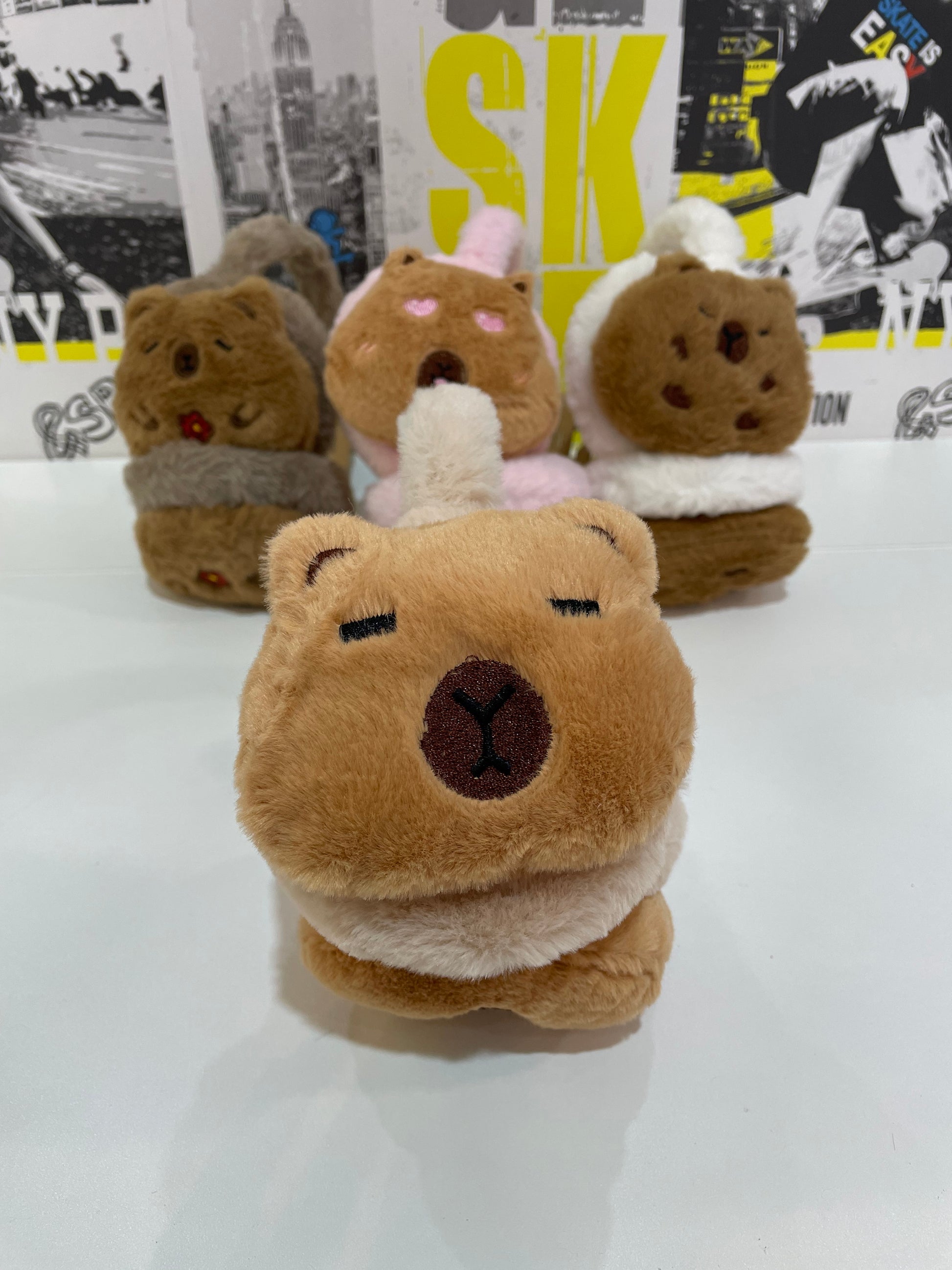 Orejeras Capibara, modelo surtido