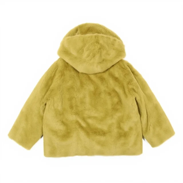 Abrigo Pelo Mostaza Con Capucha