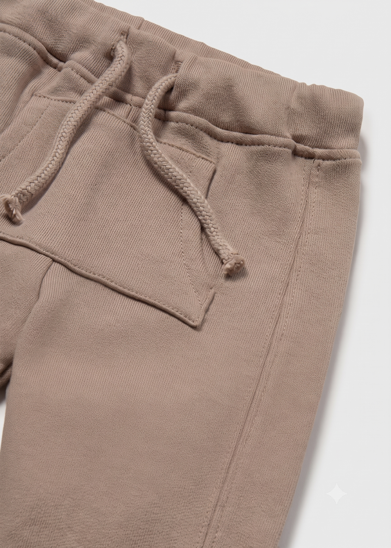 Pantalón largo con puño bebé unisex.