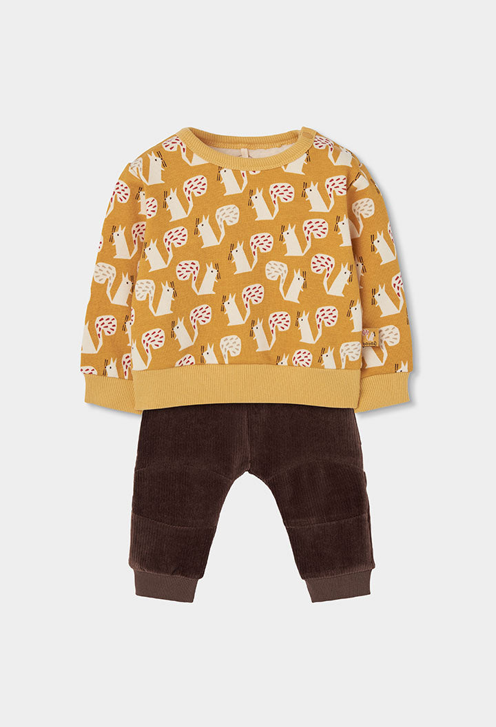 Conjunto punto de bebé niño