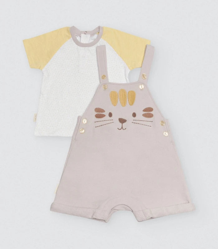 Conjunto peto y camiseta