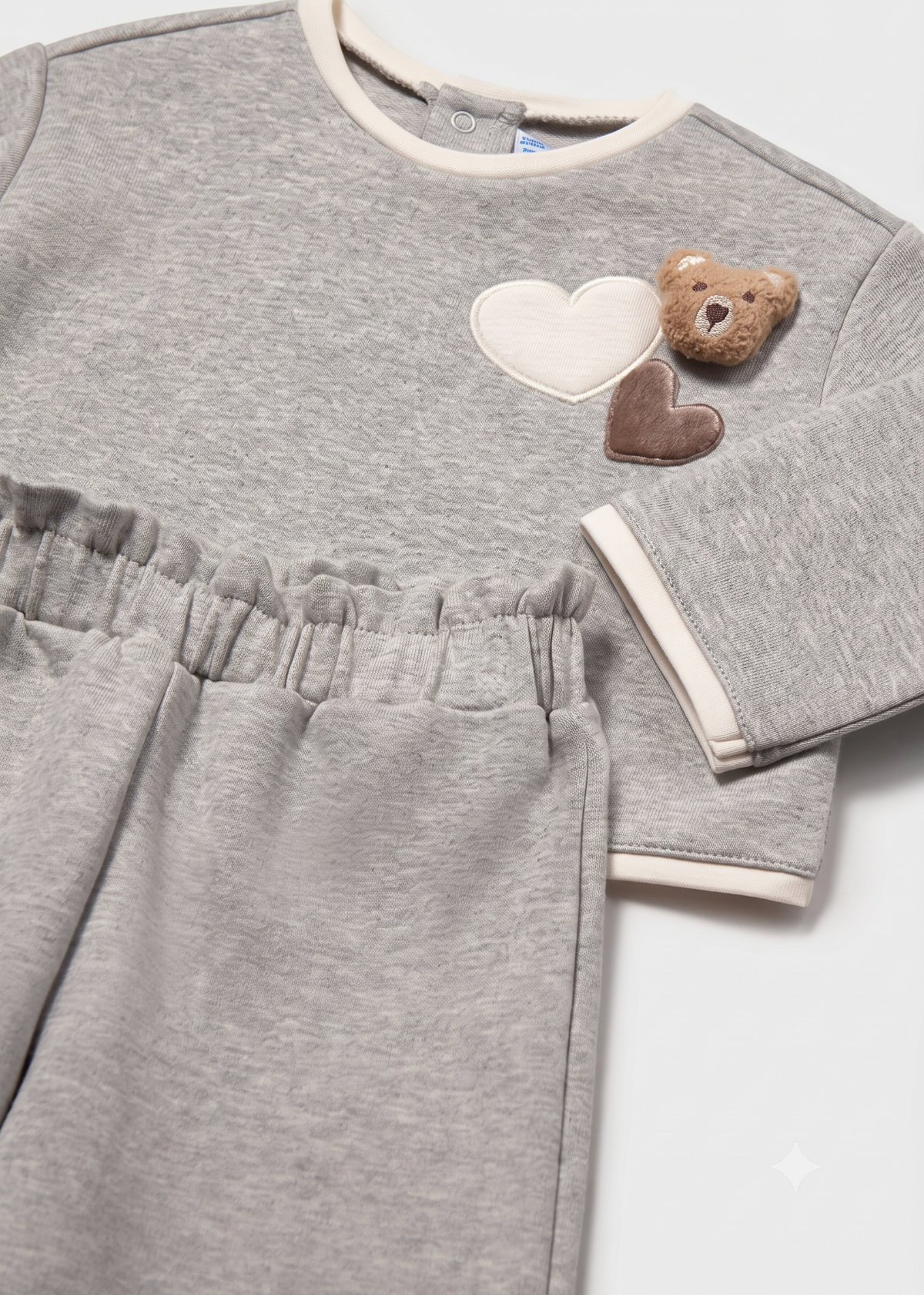 Conjunto  de dos piezas: Sudadera y pantalón a juego en tono gris vigoré bebe niña.