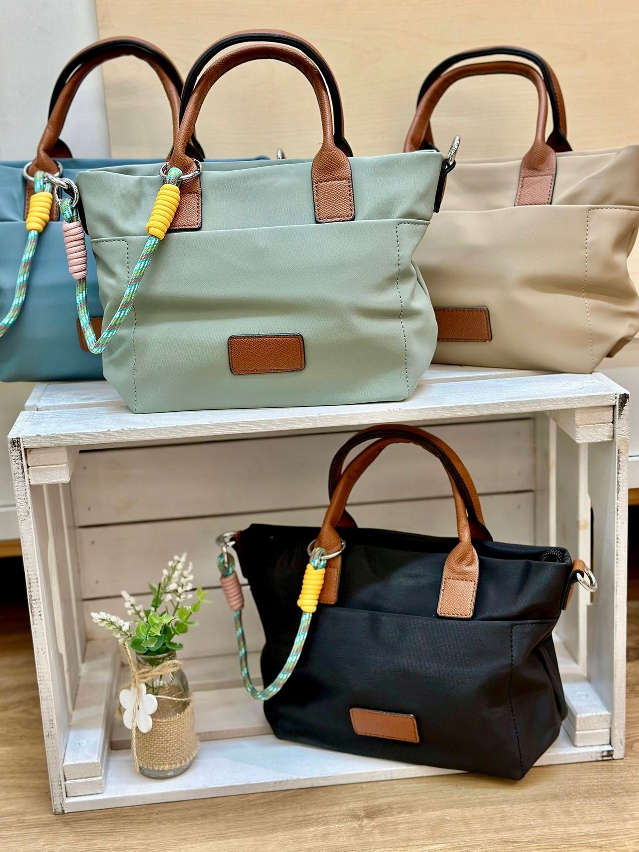 Bolso Mano con correa