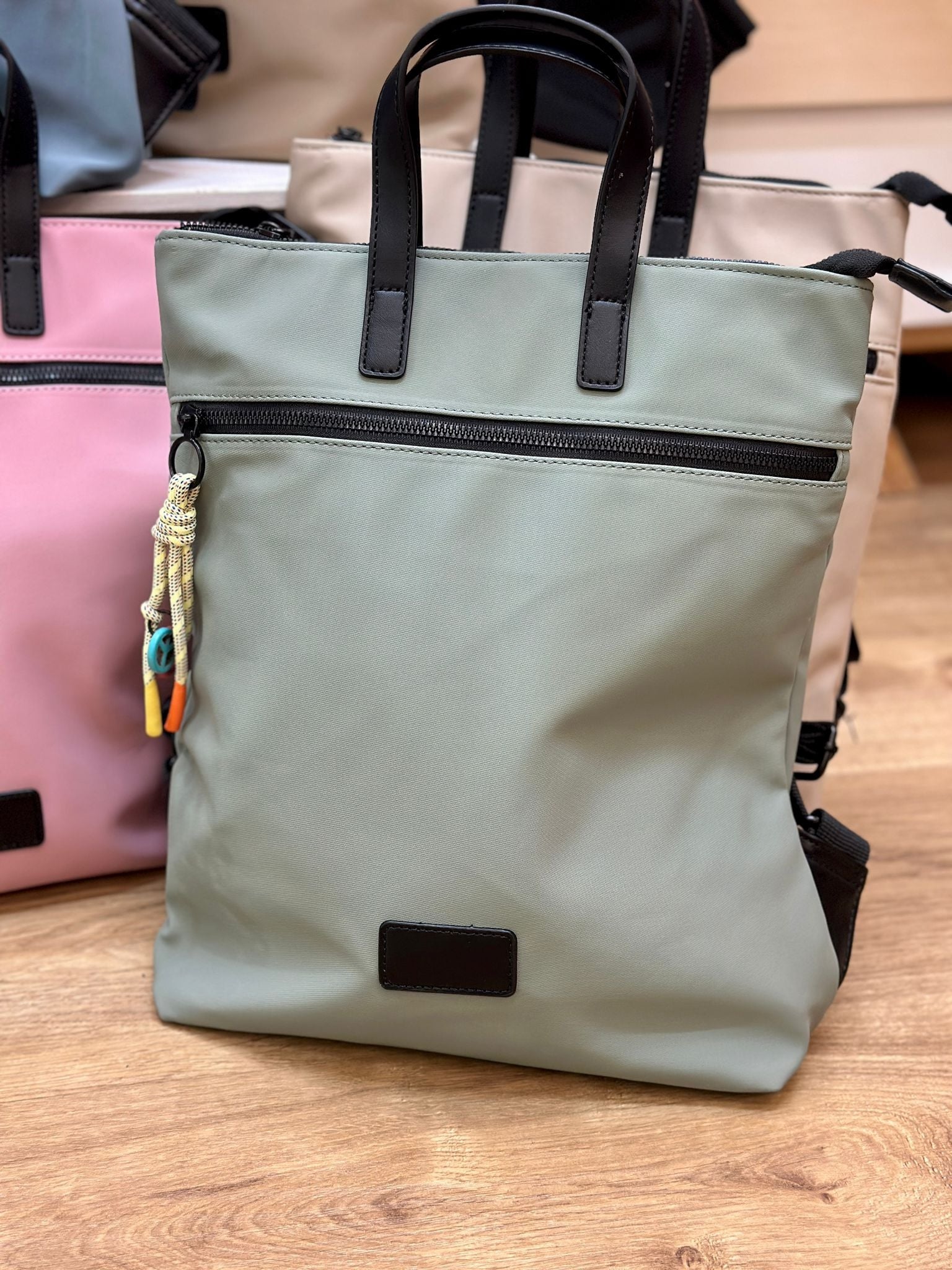 Mochila 3 cremalleras