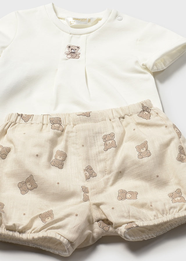 Conjunto pantalon corto camiseta