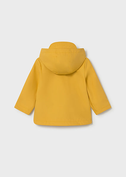 Chubasquero con capucha