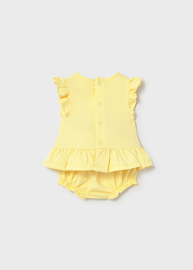 Conjunto 4 piezas camiseta y cubrepañal bebé