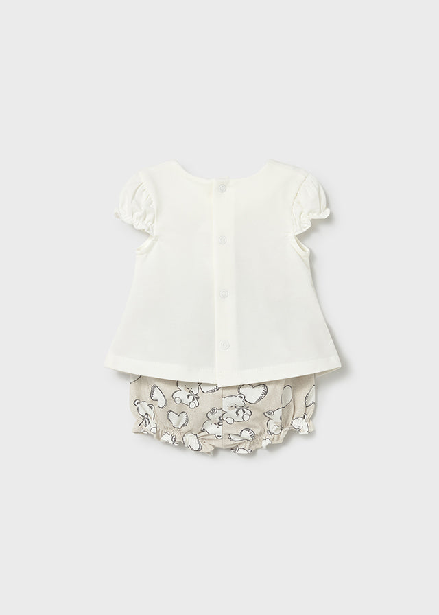 Pack bebé niña 4 piezas: camiseta y  cubrepañal.