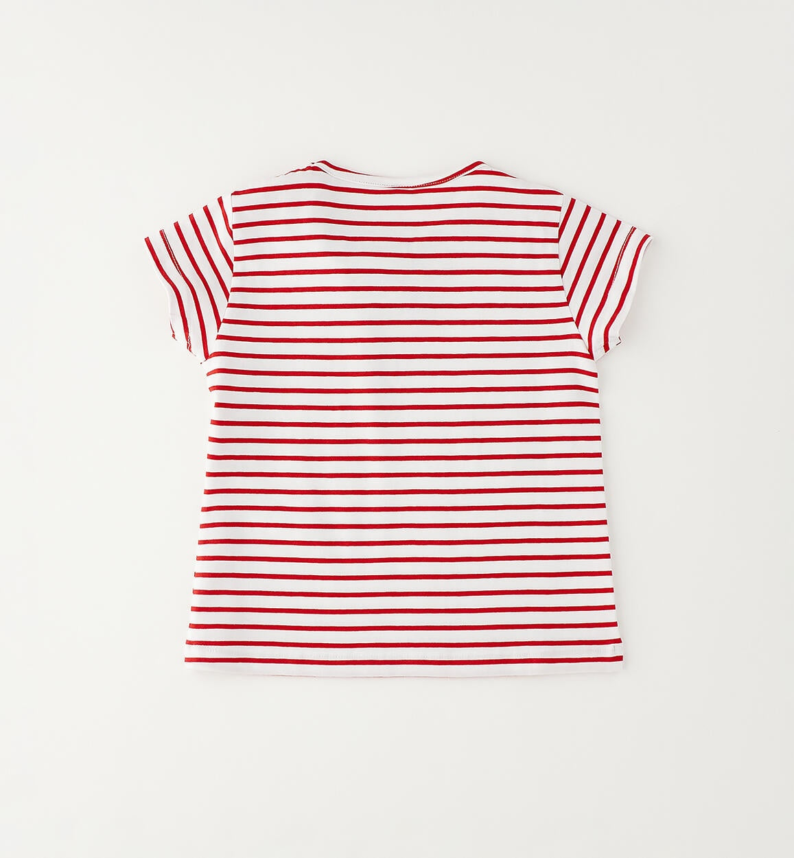 Camiseta de rayas blancas y rojas