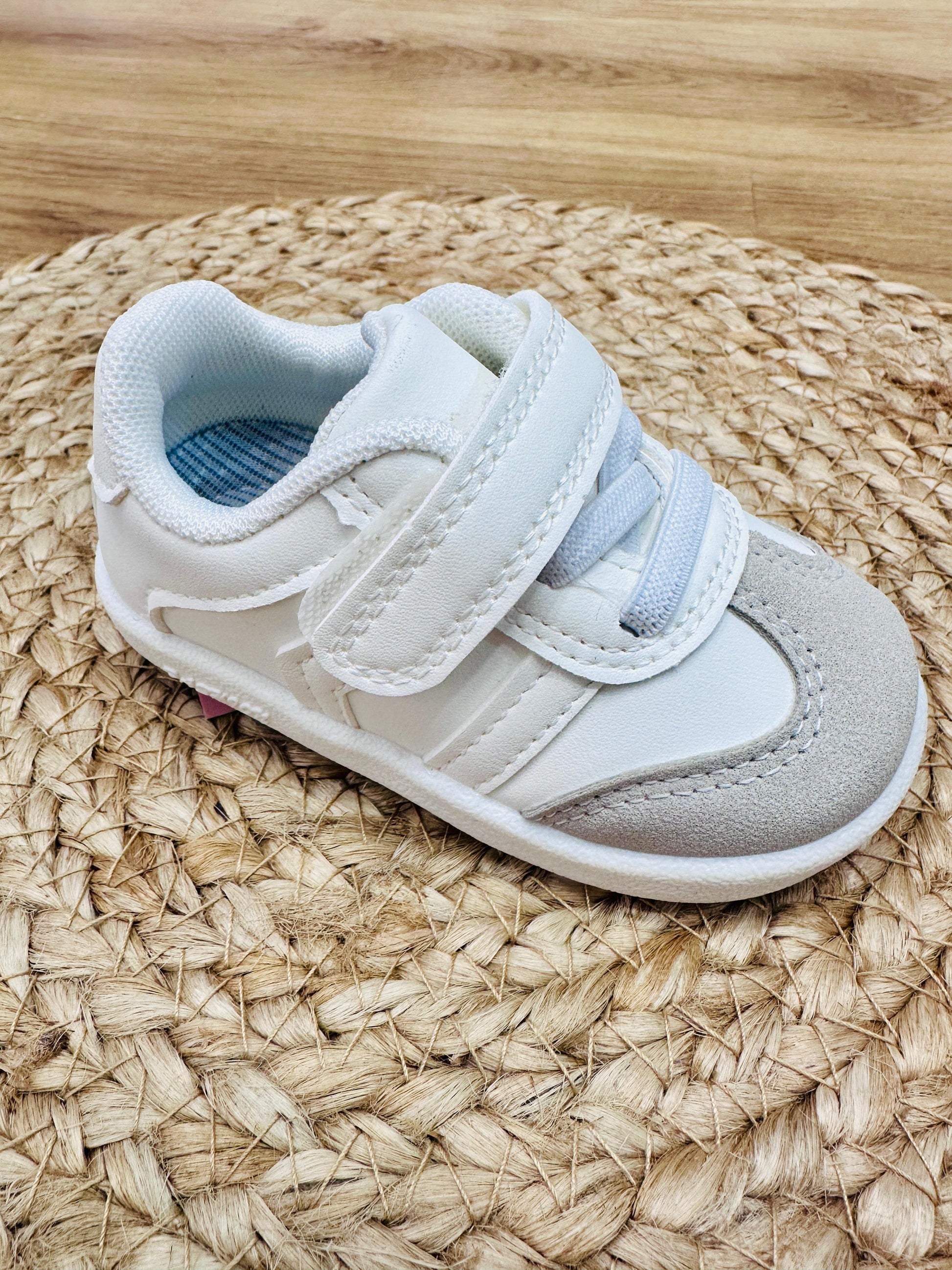 Deportivas respetuosas bebe