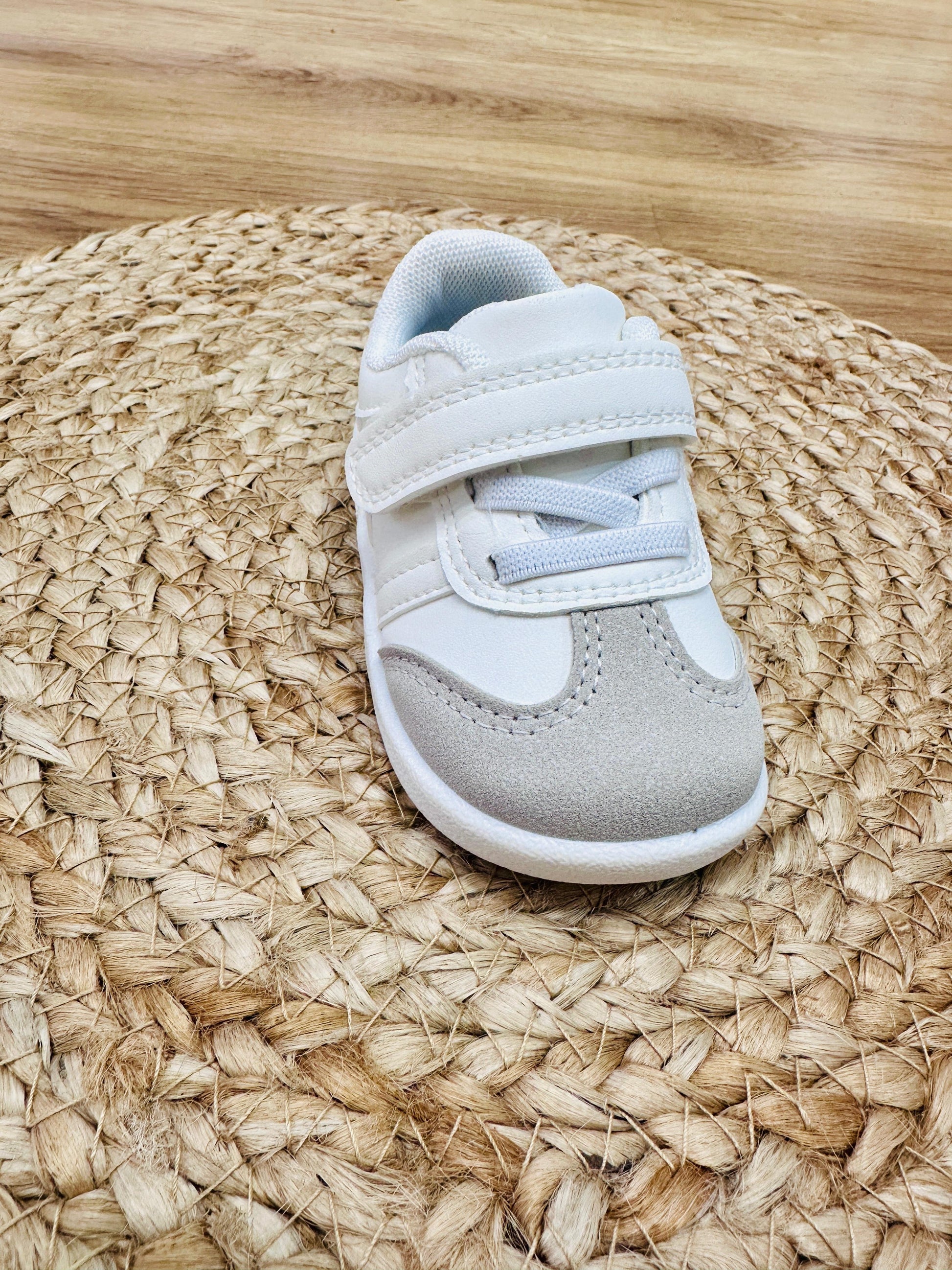 Deportivas respetuosas bebe