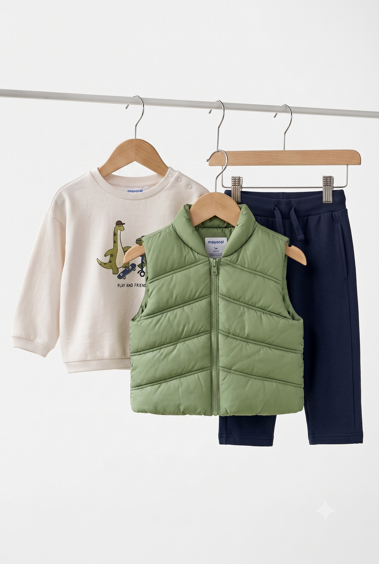 Conjunto Pantalón sudadera y chaleco con dinosaurios