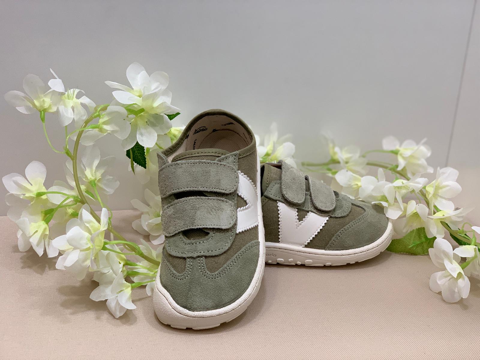 Zapatilla barefoot lona