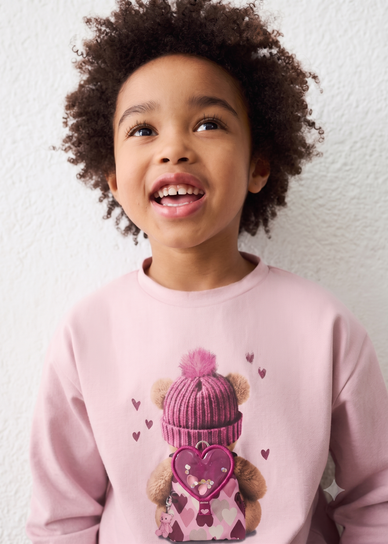 Camiseta manga larga con corazón niña