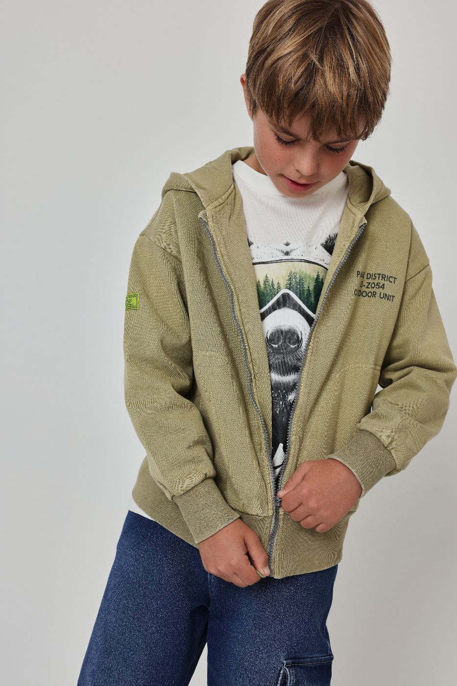 Chaqueta felpa tintada cremallera y capucha niño