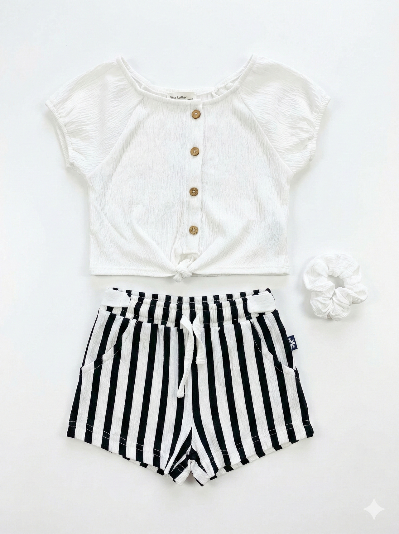 Conjunto Camiseta Y Pantalón Corto Con Coletero