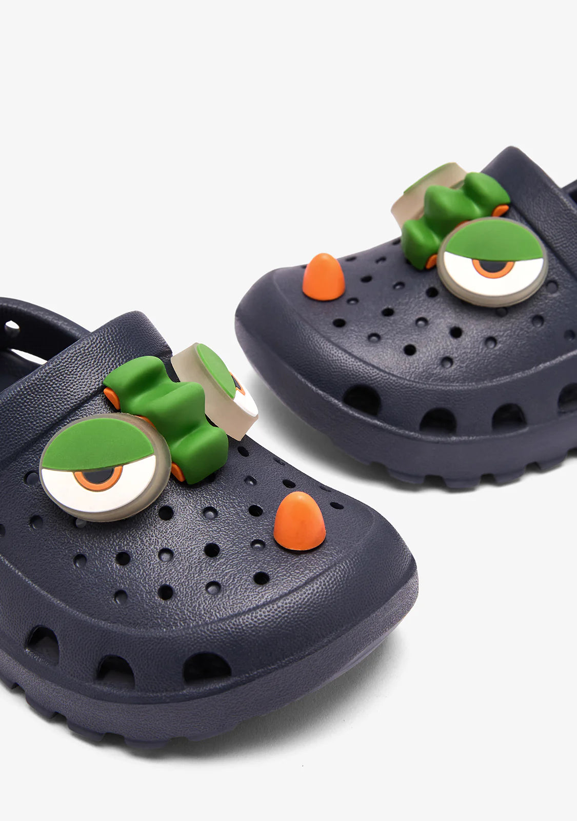 Zueco ligero Dino con luces