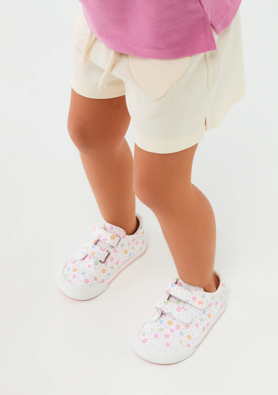 Zapatillas bebé niña barefoot lona corazones