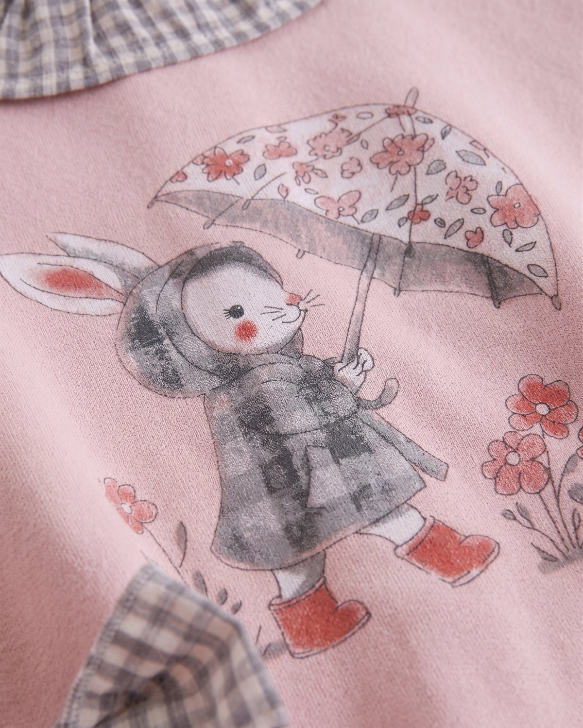 Sudadera cuello babero cuadros y conejito bebé niña