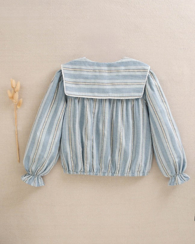 Blusa De Niña De Rayas Azules Y Doradas Con Cuello Cuadrado
