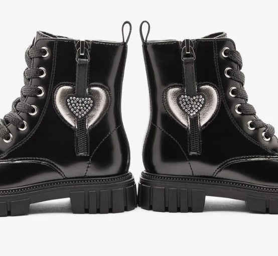 Bota Militar Negra Con Corazón