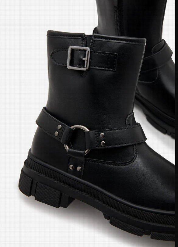 Botas Chica Con Hebilla